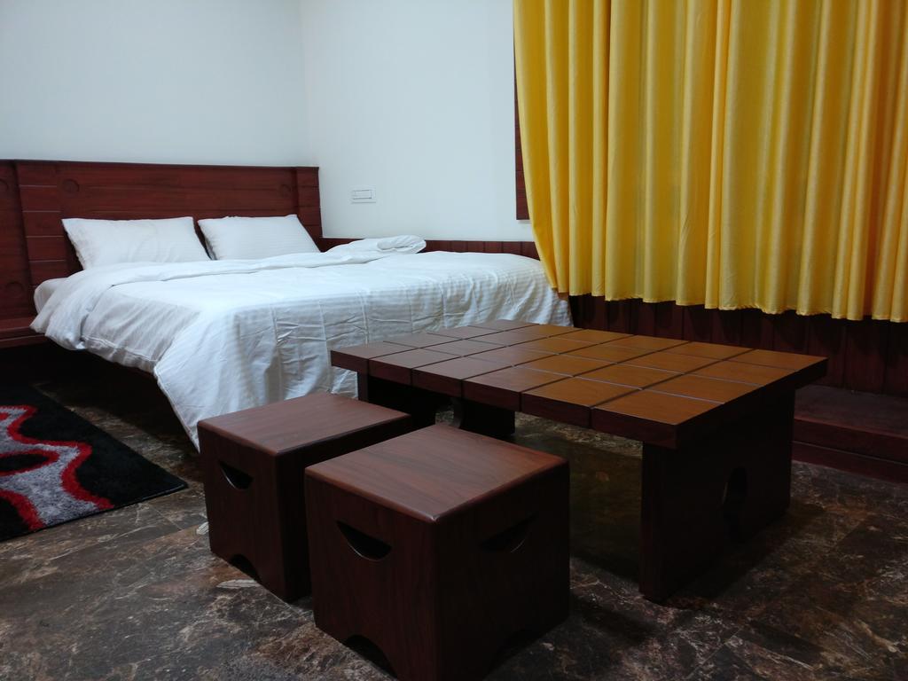 The Shades Holiday Homes Kushālnagar Exterior foto